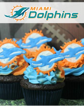 Miami Dolphins Cupcakes from mommymafia.com