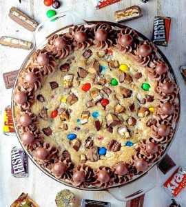 Leftover Halloween Candy Cookie Cake