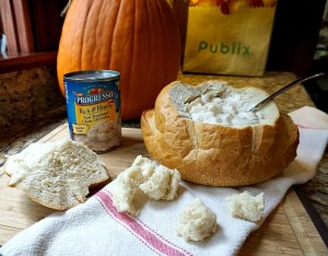 Comforting soup in an easy bread bowl. Perfect for staying in on cool fall nights. MommyMafia.com https://ooh.li/69aa82b